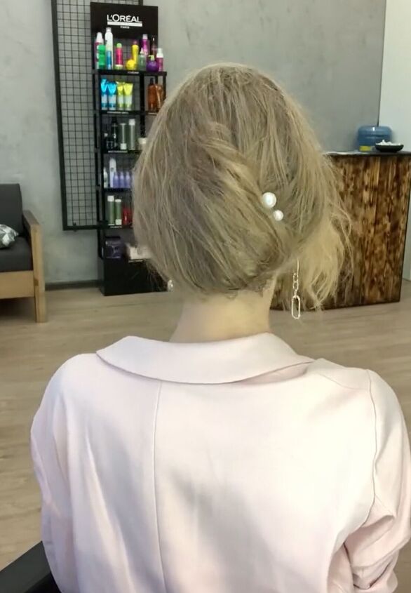 this updo is perfect for short hair, Cute updo