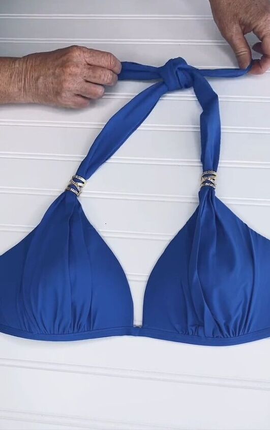 how to tie a bikini top without it looking bulky, Tightening