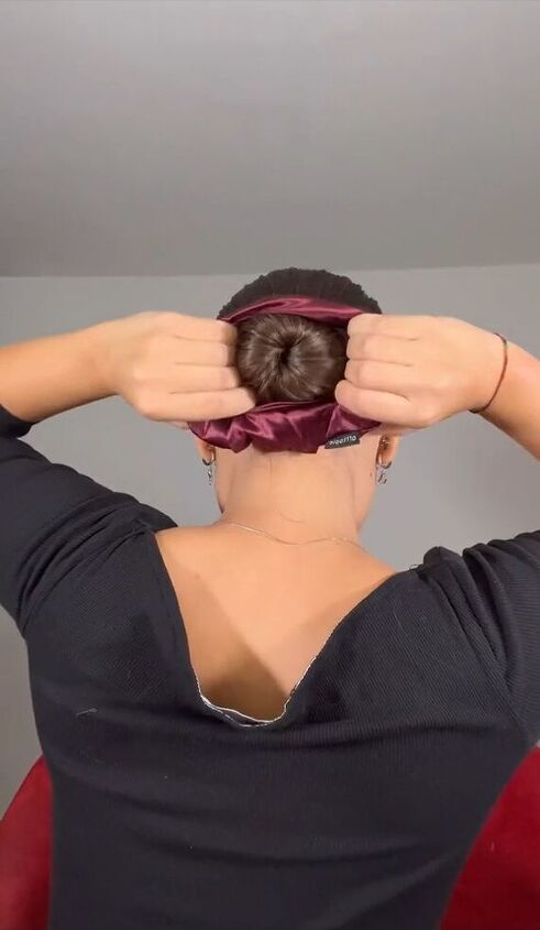 my easy hack for getting that slicked back look, Adding scrunchie