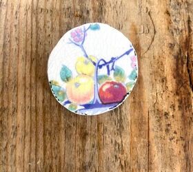 How to Create Memory Ware Brooch From Crockery
