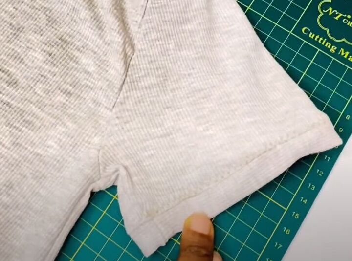 diy corset top, Finishing the sleeves