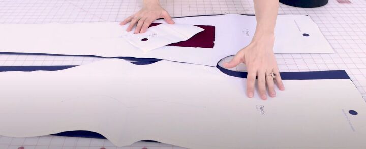 sweatpants pattern, Cutting out the fabric