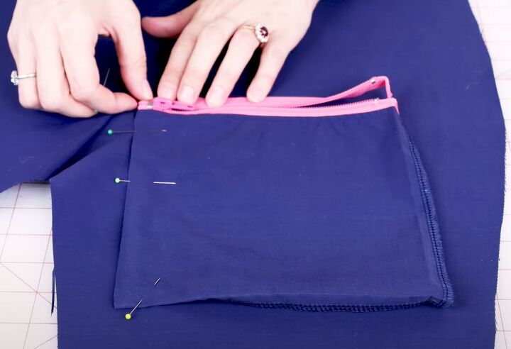 sweatpants pattern, Adding zipper pocket