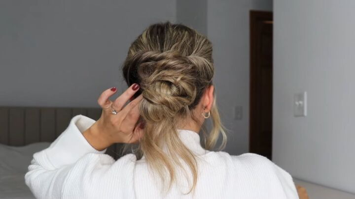 easy wedding guest hairstyles, Adding bobby pin