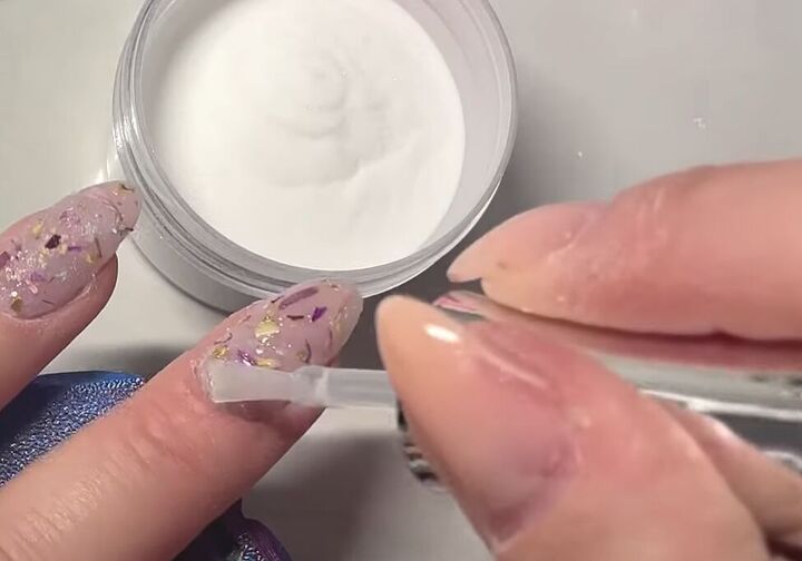 How to DIY Easy Bridgerton-inspired Nails | Upstyle