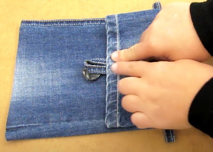 how to make bags from old jeans step by step, Adding loops
