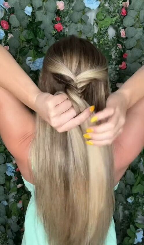 half up fishtail braid tutorial, Crossing hair