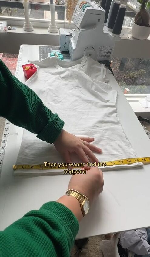 turning a 1 basic white tee into an elevated top for going out, Marking the bottom