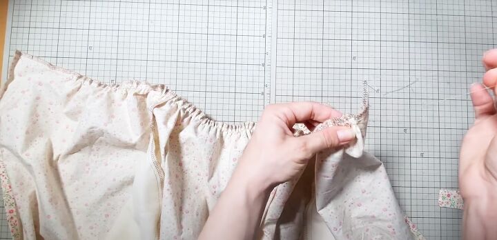 midi dress sewing pattern, Gathering the skirt