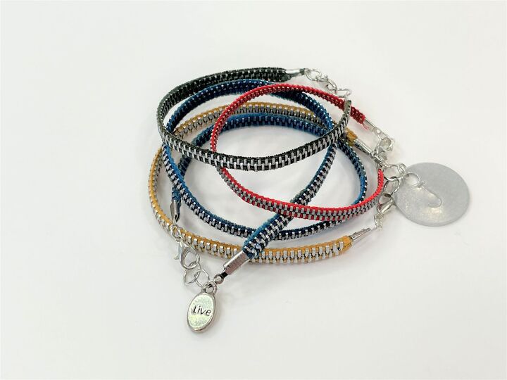 3 adorable diy upcycled zipper bracelets styles, center cut zipper bracelets