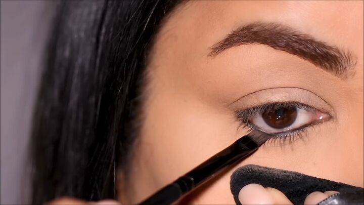 how to stop eyeliner smudge, Setting waterline