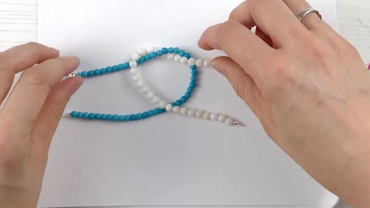 easy beaded bracelets, Intertwining strands