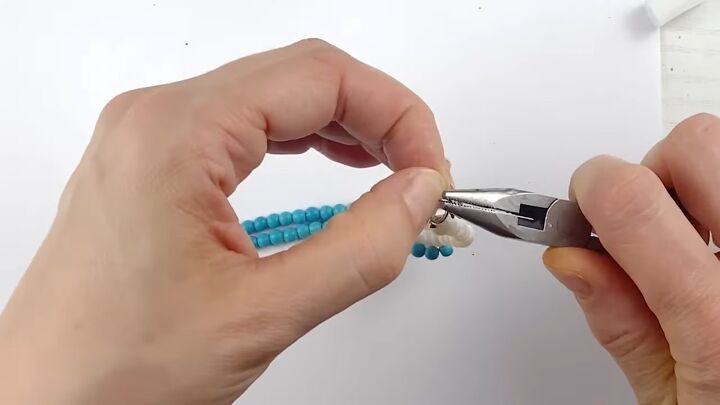 easy beaded bracelets, Attaching the clasp