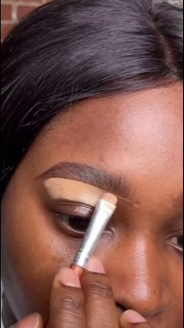 how to draw eyebrows for beginner, Highlighting brows
