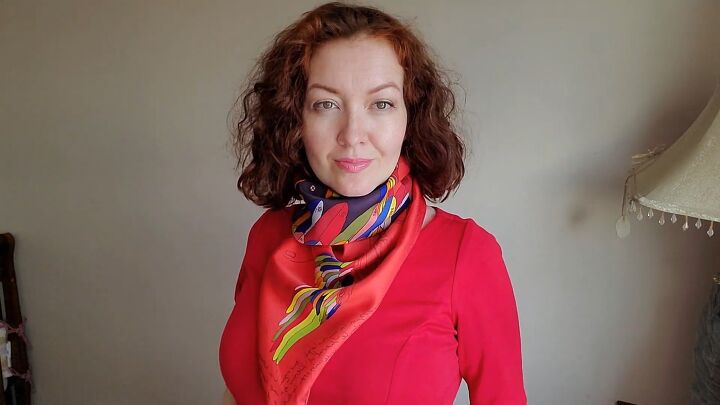 how to wear a silk scarf around your neck, Scarf style 3 Around your neck