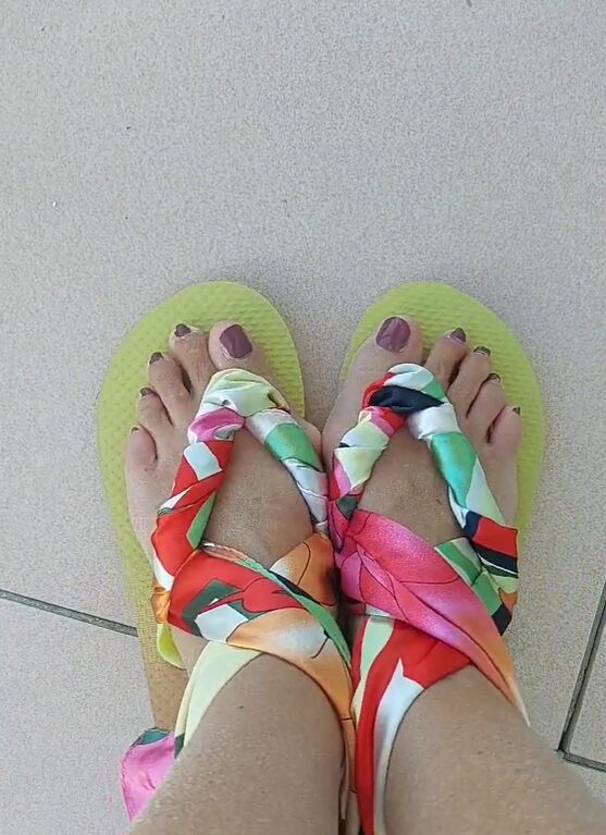 upcycle some old sandals to look fabulous, Upcycled flip flops