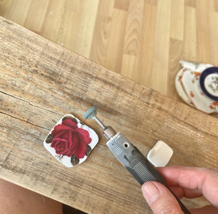 how to make a vintage rose brooch pin from old crockery, Sanding