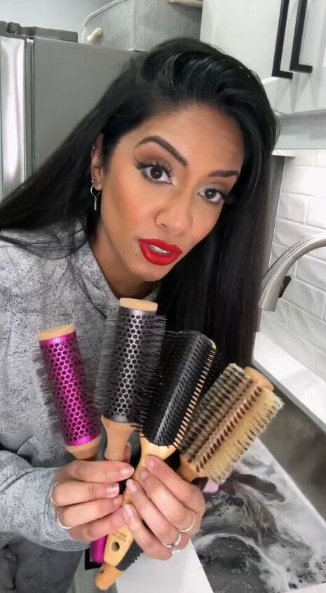 how to clean hair brushes with vinegar, Wooden brushes