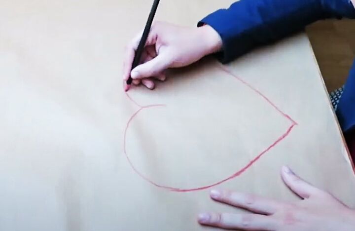 how to make a leather purse, Drawing heart shape