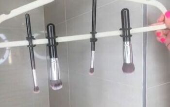 How to Clean Your Makeup Brushes!
