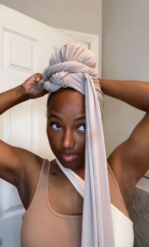 How To Wrap Your Hair And Make It Look Stylish Upstyle how-to-wrap-your-hair-and-make-it-look-stylish-upstyle