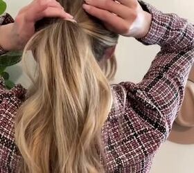 gossip girl inspired ponytail, Pinching for volume