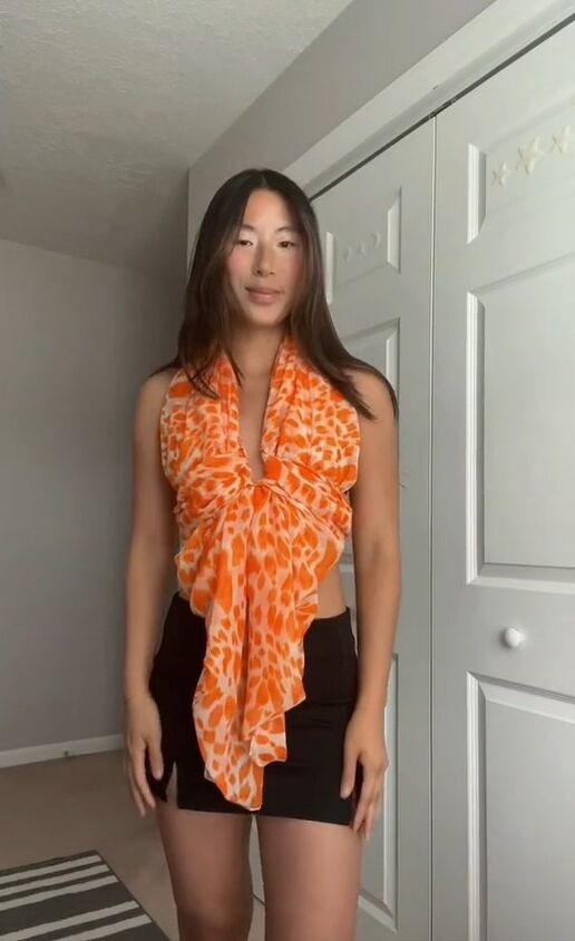 turn your scarf into a summer top, Turn your scarf into a summer top