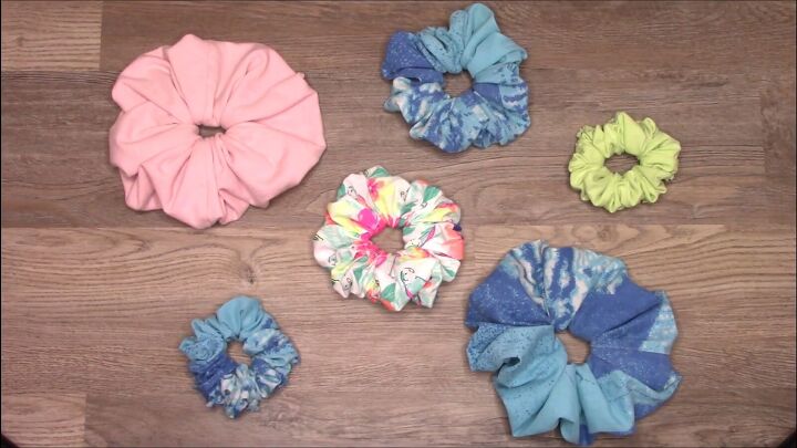 upcycle t shirt ideas, DIY scrunchies