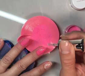 barbie pink nails, Applying clear coat