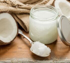 easy-skin-hack-mix-coconut-oil-baking-soda-for-a-youthful-glow-upstyle