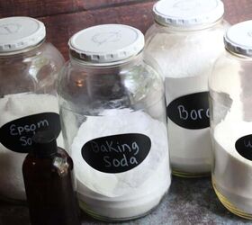 If you have these staple ingredients in your pantry, guess what? You can take laundry detergent off of your shopping list! (frugal!)