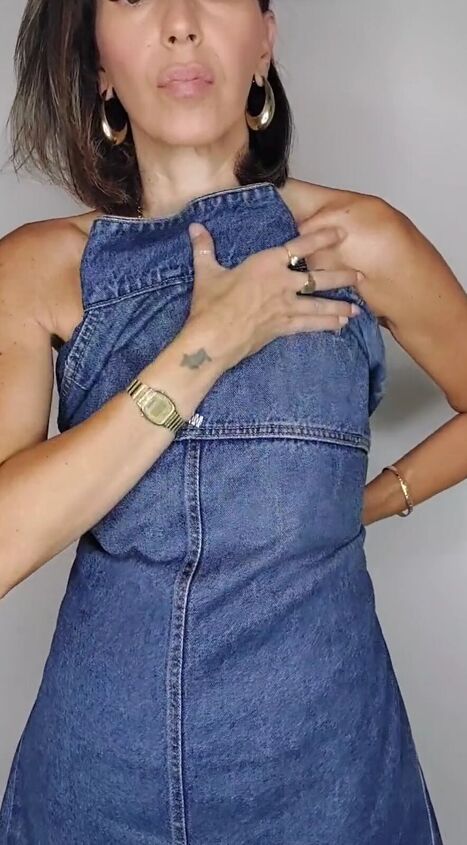 no sew way to turn a blue jean jacket into a denim dress, Wrapping jacket