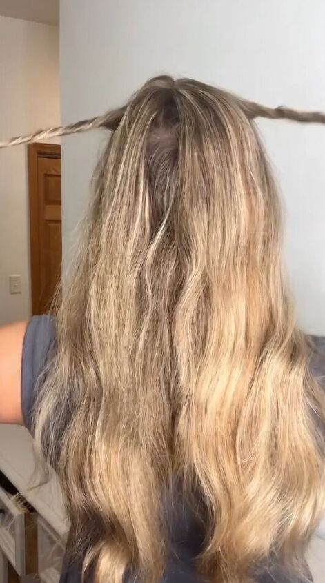 bridesmaid ponytail, Twisting hair