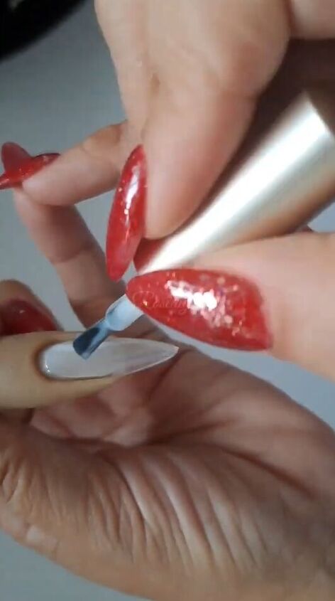 nail polish hacks, Applying base color