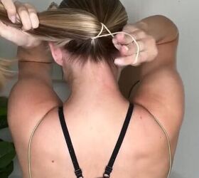 perfect gym hairstyle for dirty hair, Making a ponytail