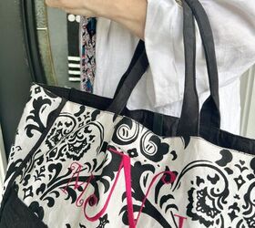 ideas for how to wear monogrammed clothing with style, Ideas for How to Wear Monogrammed Clothing with Style a tote bag with a pink monogram