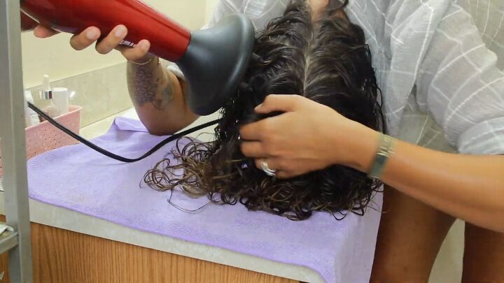 Di Using Easy Diffusing Technique: How to Diffuse Wavy Hair | Upstyle