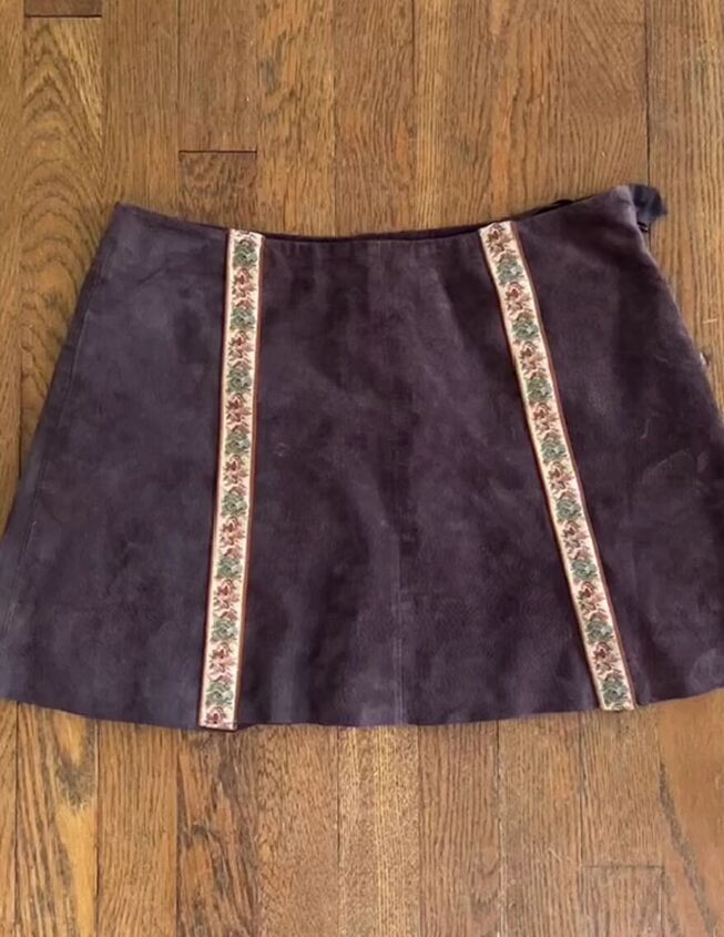 turning an old suede skirt into a dream set, Decorating your skirt