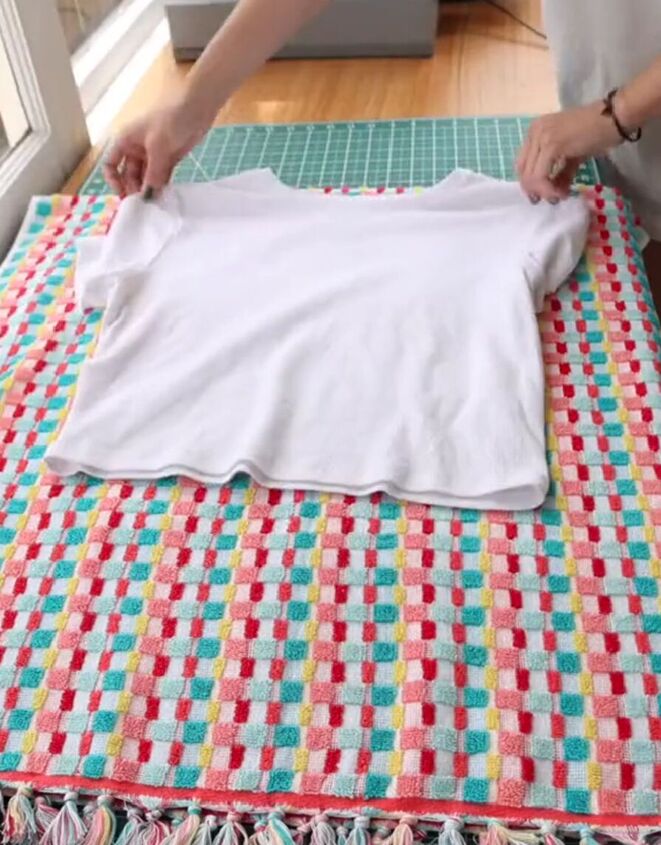 grab a 7 towel from walmart and use an old t shirt as your pattern, Creating pattern