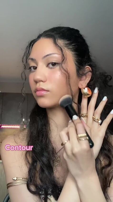 all my makeup tips step by step, Applying contour
