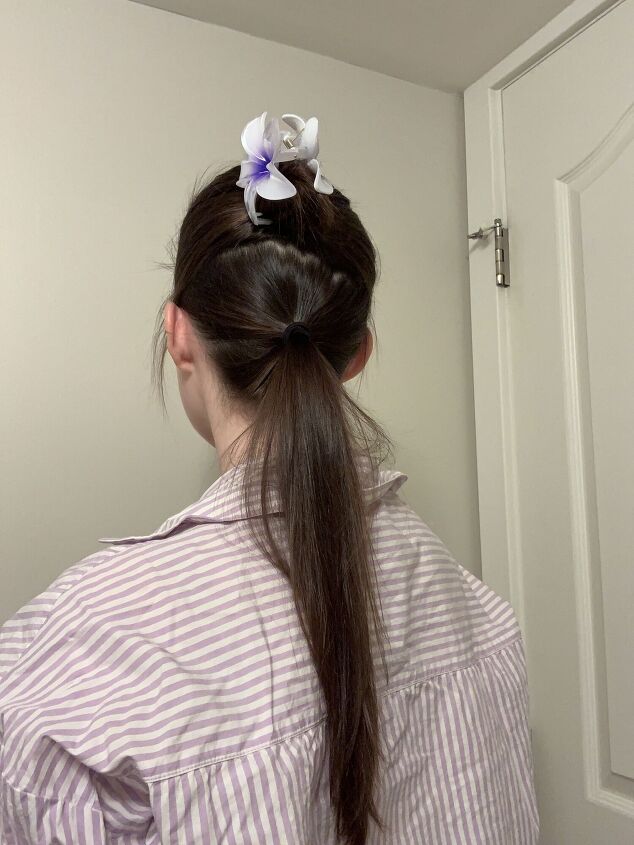 double claw clip up do a fun and easy hairstyle for any occasion