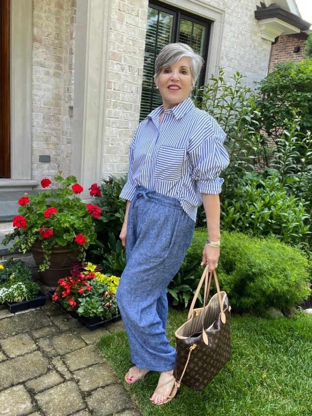 4th of july outfits, Here I am wearing the blue and white striped shirt but the shirt has the entire front half tucked into the blue linen pants