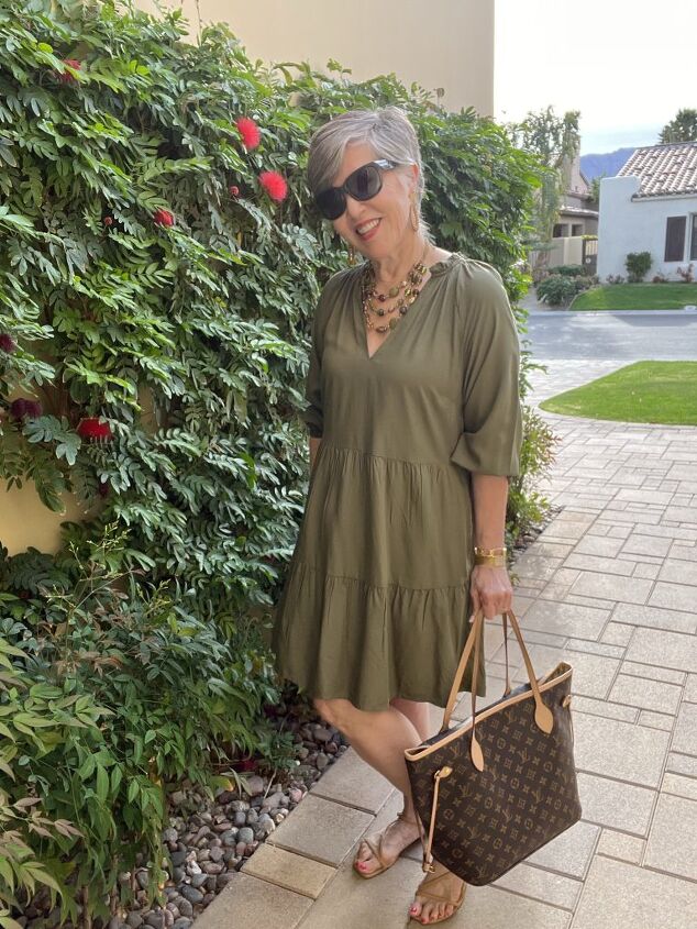 Four Fun Olive Green Dress Outfits | Upstyle Four Fun Olive Green Dress Outfits | Upstyle