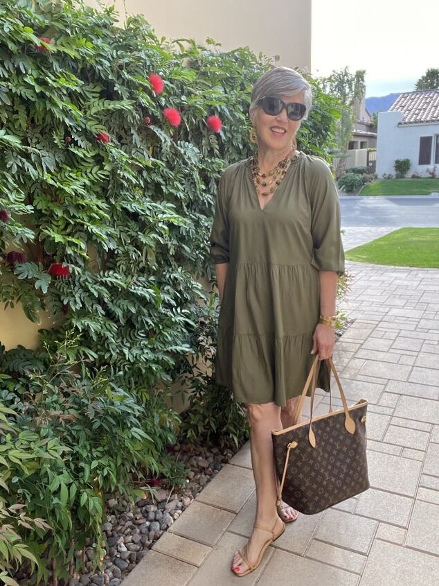 what color jewelry goes with olive green dress Stunning Dress Ideas and Accessories for OOTD