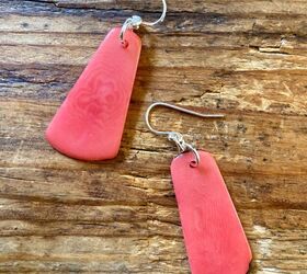 How to Make Lightweight Colourful Earrings From Nuts!