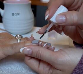 gray manicure, Applying top coat