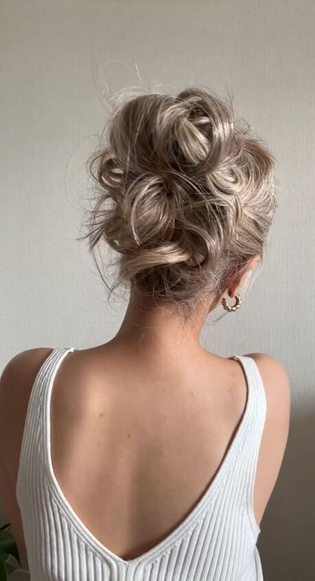 how to get the perfect messy bun, How to get the perfect messy bun