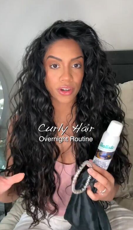 how to make your curls last longer, Dry shampoo