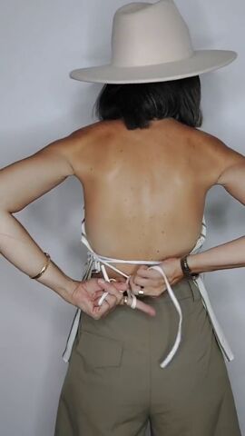turn your long sleeve blouse into a backless top, Tying string