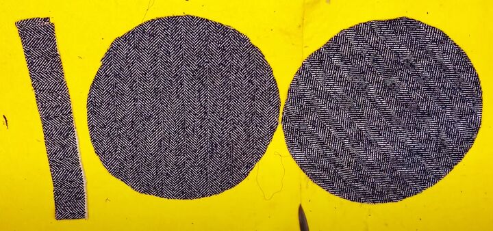 how to sew a beret, Cutting out circles